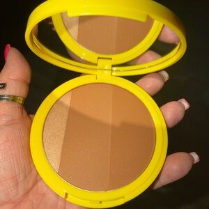 Flower Power Bronzer Trio -